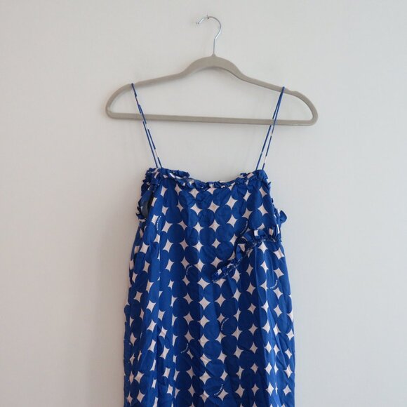 Blue and White Geometric Pattern Dress - Picture 11 of 16
